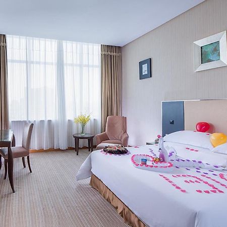 Vienna International Hotel Shenzhen Hua'Nan City Bagian luar foto