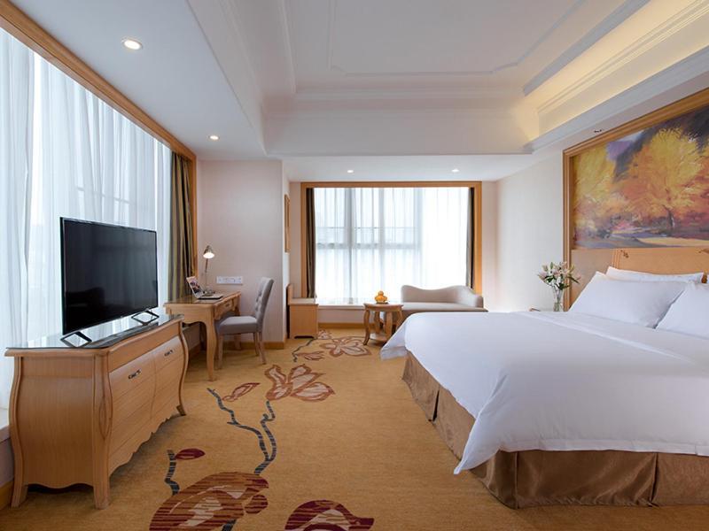 Vienna International Hotel Shenzhen Hua'Nan City Bagian luar foto