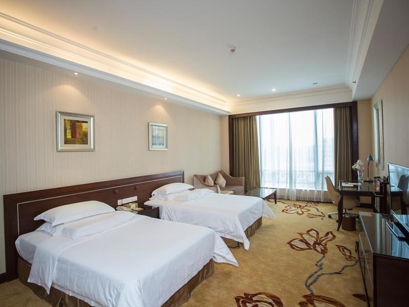 Vienna International Hotel Shenzhen Hua'Nan City Bagian luar foto