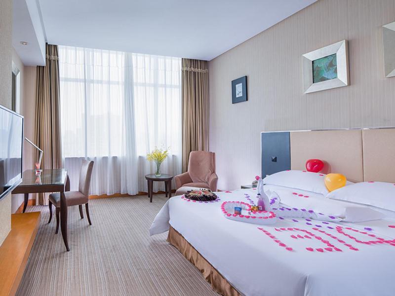 Vienna International Hotel Shenzhen Hua'Nan City Bagian luar foto